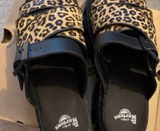 Dr Martens Slides