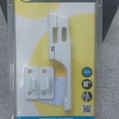 Yale lockable window handle