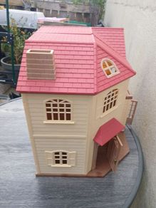 Sylvanian Family Home