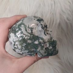 Druzy moss agate skull