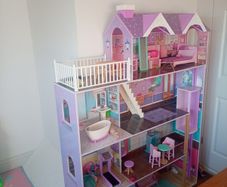 Doll house