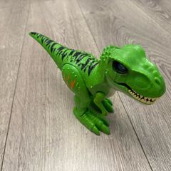 Dino Alive