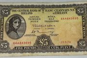 Irish Bank Notes - Lady Lavery - 5 Pound Notes (2 Avail)