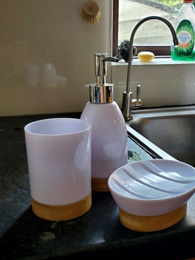 bathroom kit
