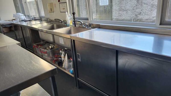 Industrial Kitchen for Sale  Used