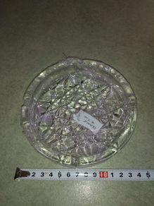 Crystal French ash tray .