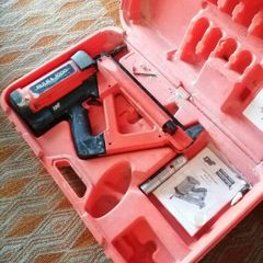 nail gun , pulsa 700p and pulsa 1000,