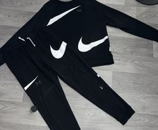 Nike swoosh tracksuit boys