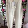 trousers Bnwt Zara cream barrel shape trousers size large Image 3