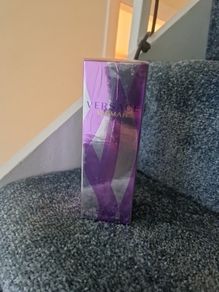 versace woman perfume