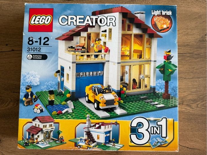 Lego Creator buildings