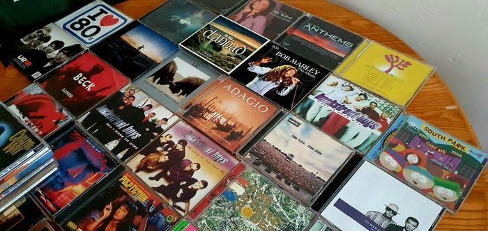 21 CD Bundle - U2, Pink Floyd, Bob Marley, Pet Shop Boys & More