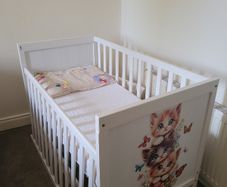 Baby cot with mattress