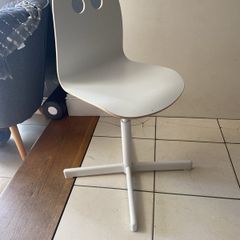 kids chair for desk
