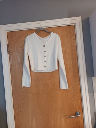 Shein Cardigan  Size M- 12-14.  New-No Tag.