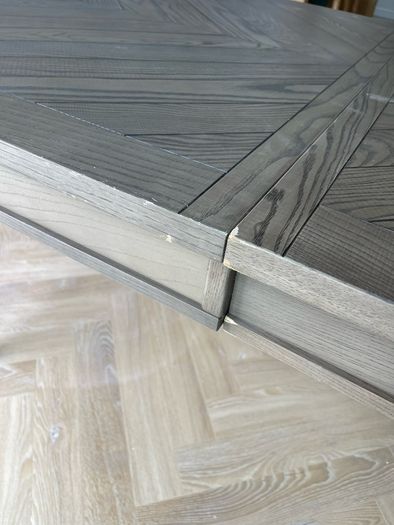 Monroe dark oak extendable dining table