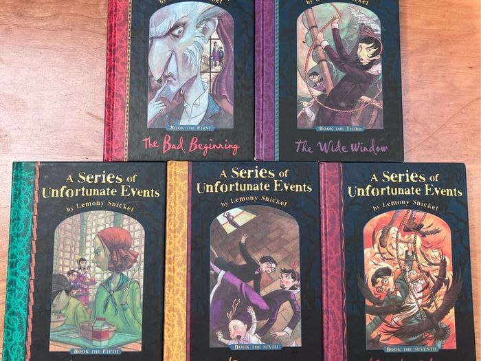 A Series Of Unfortunate Events, Books 1,3,5,6,&7 by Lemony Snicket