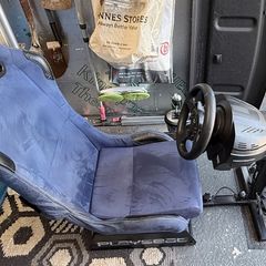 Playseat Evolution + Thrustmaster T300RS GT