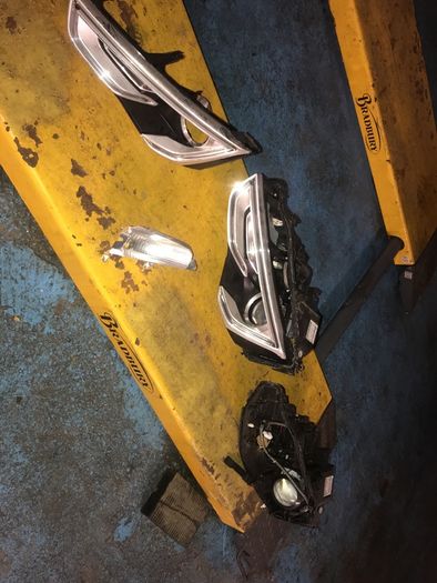 Audi A5 2012-2016 Passenger Headlight Parts
