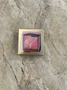 Hourglass Ambient Lighting Blush
