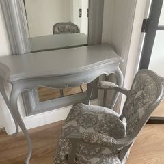 Mirror, Table , Chair