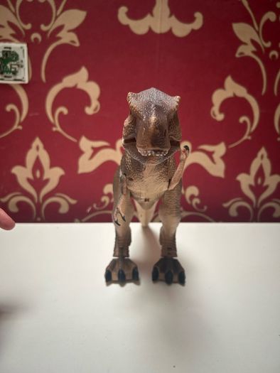 Jurassic park T rex. Moves and makes sound