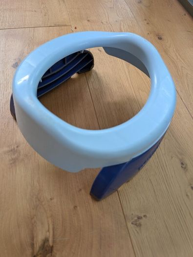 Potette Plus portable potty and disposable liners