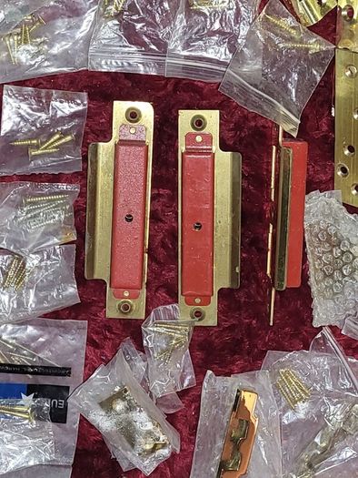 Miscellaneous locks handles