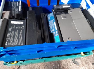 scrap laptop batteries