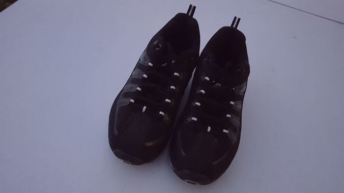 Ladies Work Shoes UK4