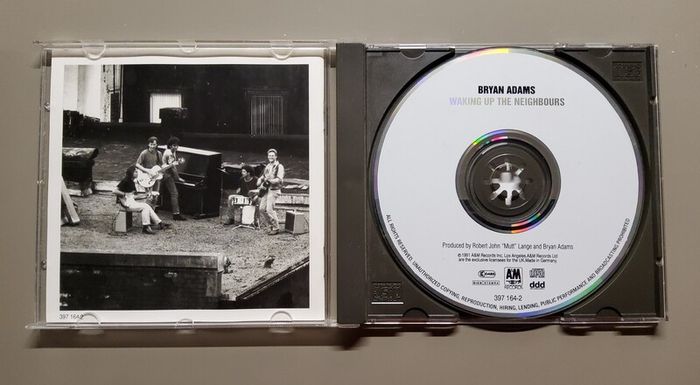 Bryan Adams - Waking Up The Neighbours (CD)