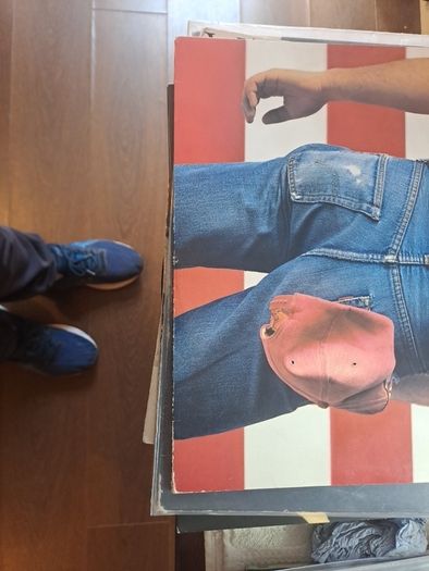 Irish pressing Bruce Springstein.Born in the USA