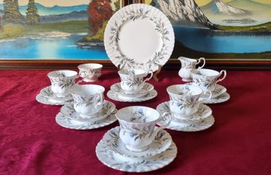 21 Piece Royal Albert Brigadoon Pattern Bone China Gold Gilt Tea Set For 6 Person Setting Made In England