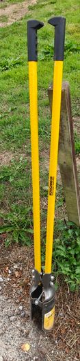 Roughneck Post Hole Digger