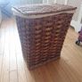 Medium Size Woven Wicker Laundry Basket with Lid Image 2
