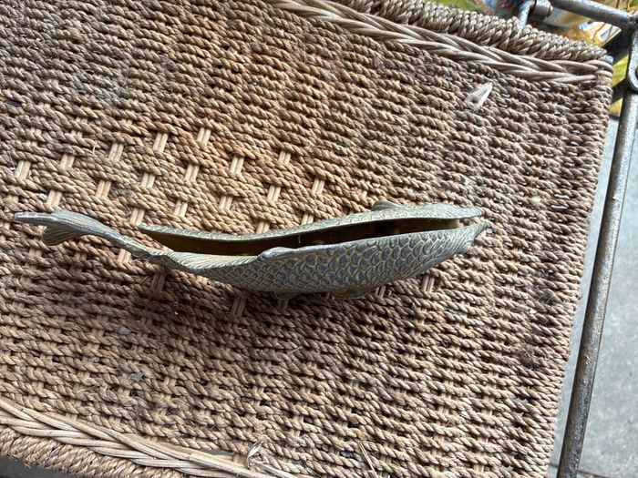 Fish Menu holder