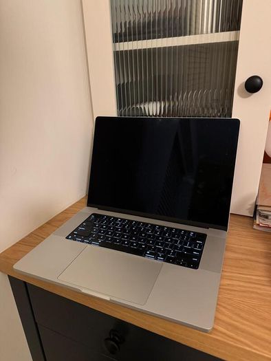 MacBook 16" 2021 / M1 Pro  / 10-core / 16GB / 1TB / 418 cycles