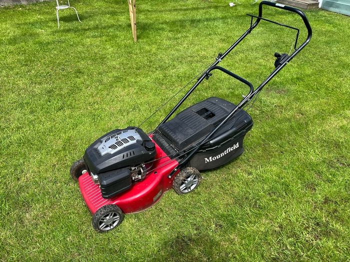 Lawnmower