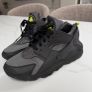 Nike Air Huarache "Black Volt" sneakers 42.5 Image 8