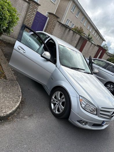 Mercedes-Benz C-Class 2009