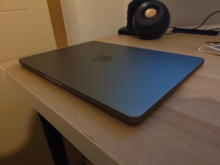 Macbook Air M2 8/256GB Space Grey 13 inch