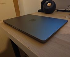 Macbook Air M2 8/256GB Space Grey 13 inch