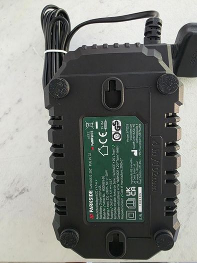 parkside 4.5A fast charger