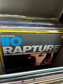 iiO Rapture 12" vinyl