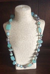 Vintage Necklace Green glass beads