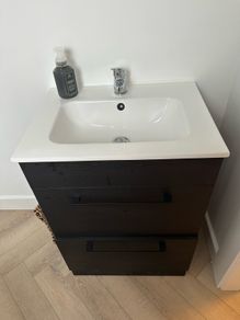 Bathroom Vanity x2
