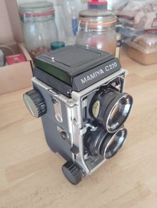Mamiya c220 Professional
