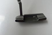 Golf putter