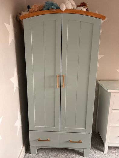 Sage Grey Double Wardrobe with Two Drawers