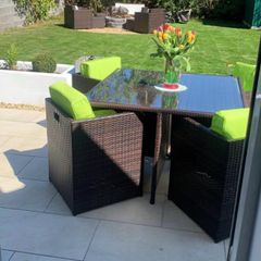 cube garden table and chairs